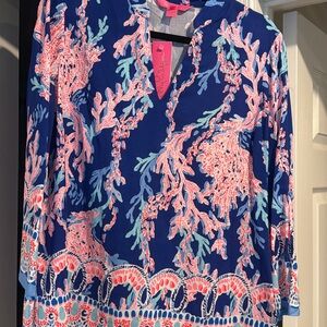 Lilly Pulitizer size small new with tags. Tunic